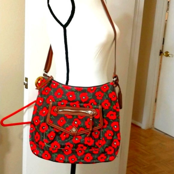 Nine West Handbags - NWOT nine West vintage America collection ladies purse